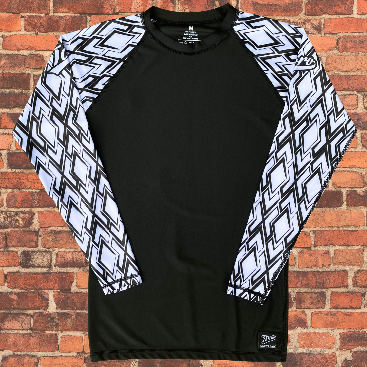 Toro "Diamond" Long Sleeve Rash Guard - White
