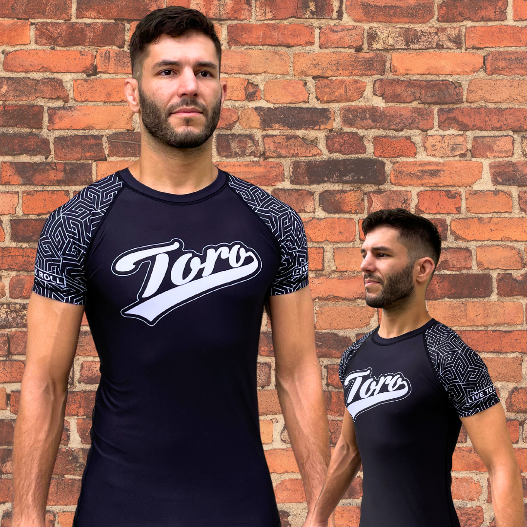 Toro BJJ Black Belt Ranked Rash Guard V. 3 | Black\White