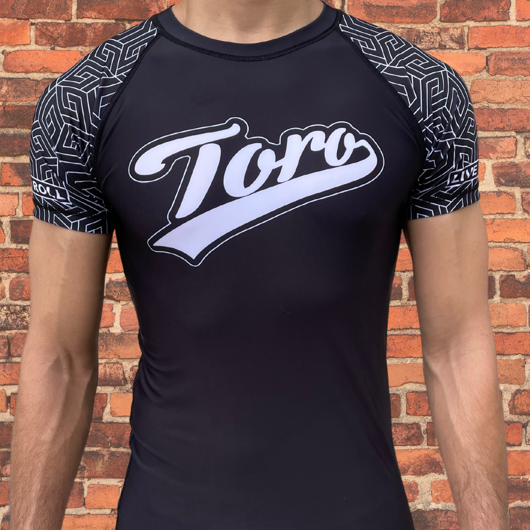 Toro BJJ Black Belt Ranked Rash Guard V. 3 | Black\White