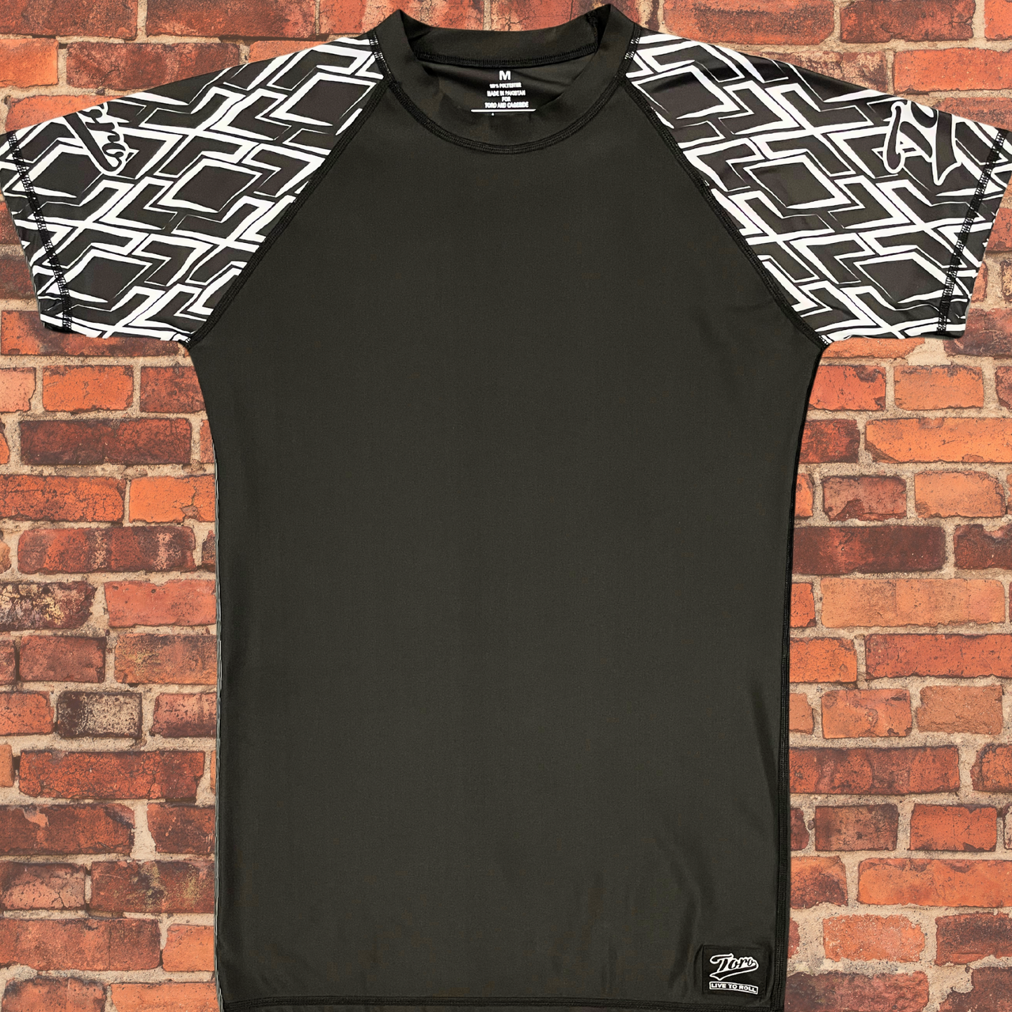 Toro "Diamond" Short Sleeve Rash Guard - Black