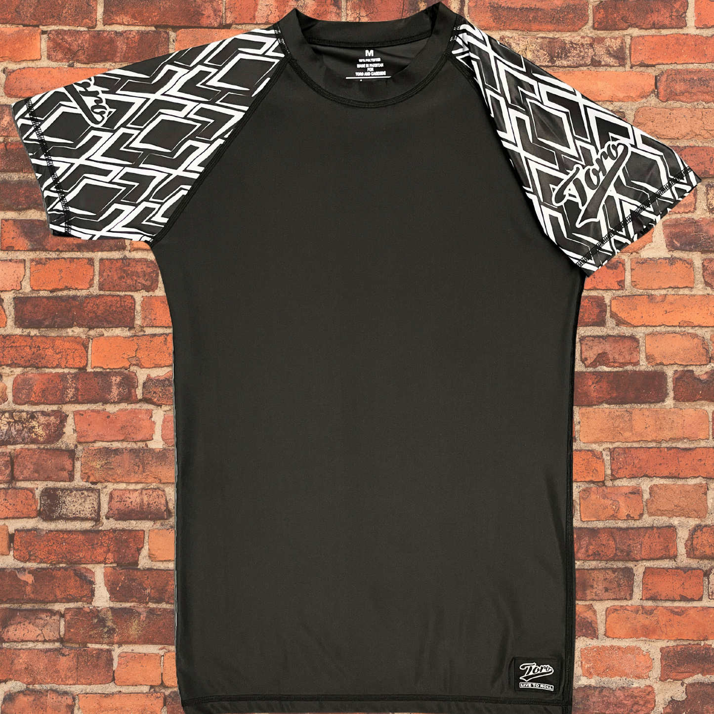 Toro "Diamond" Short Sleeve Rash Guard - Black