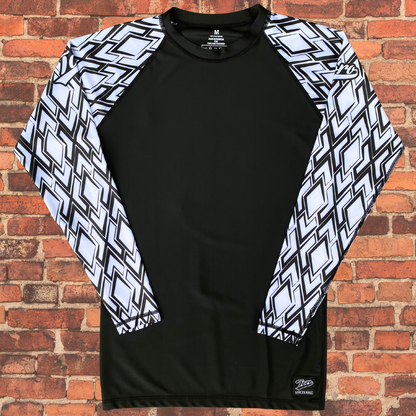 Toro "Diamond" Long Sleeve Rash Guard - White