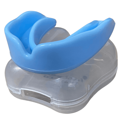Light blue boil and bite mouth guard with clear storage case